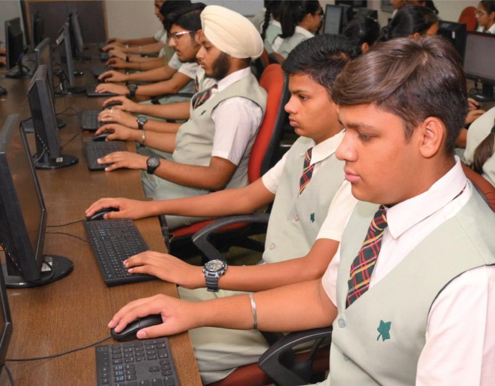 Information and Communication Lab at Ivy World School, Jalandhar