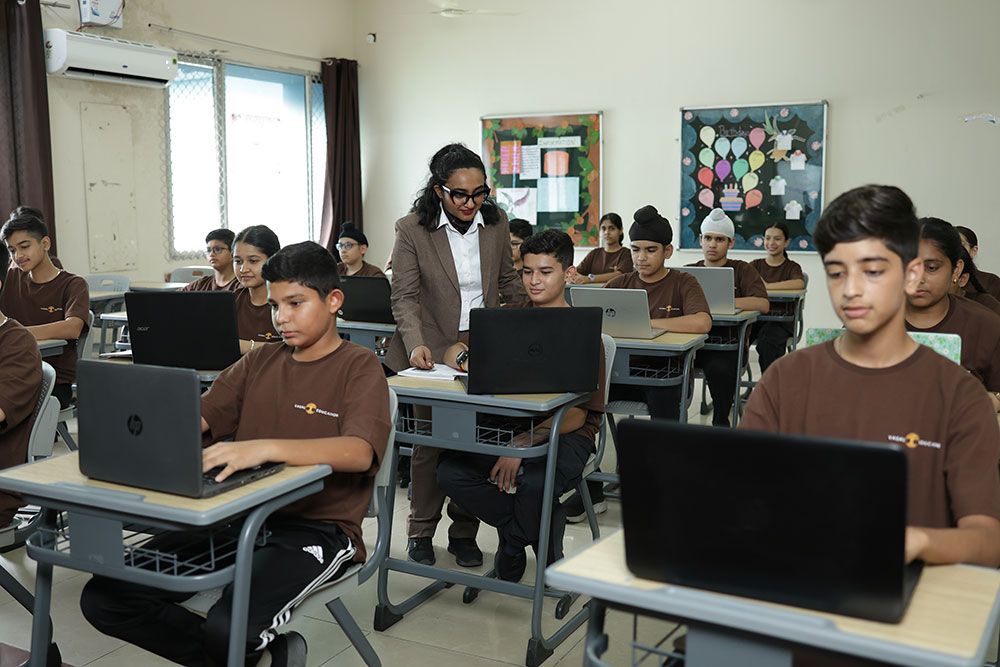 Interactive Classroom Teaching at Ivy World School, Jalandhar